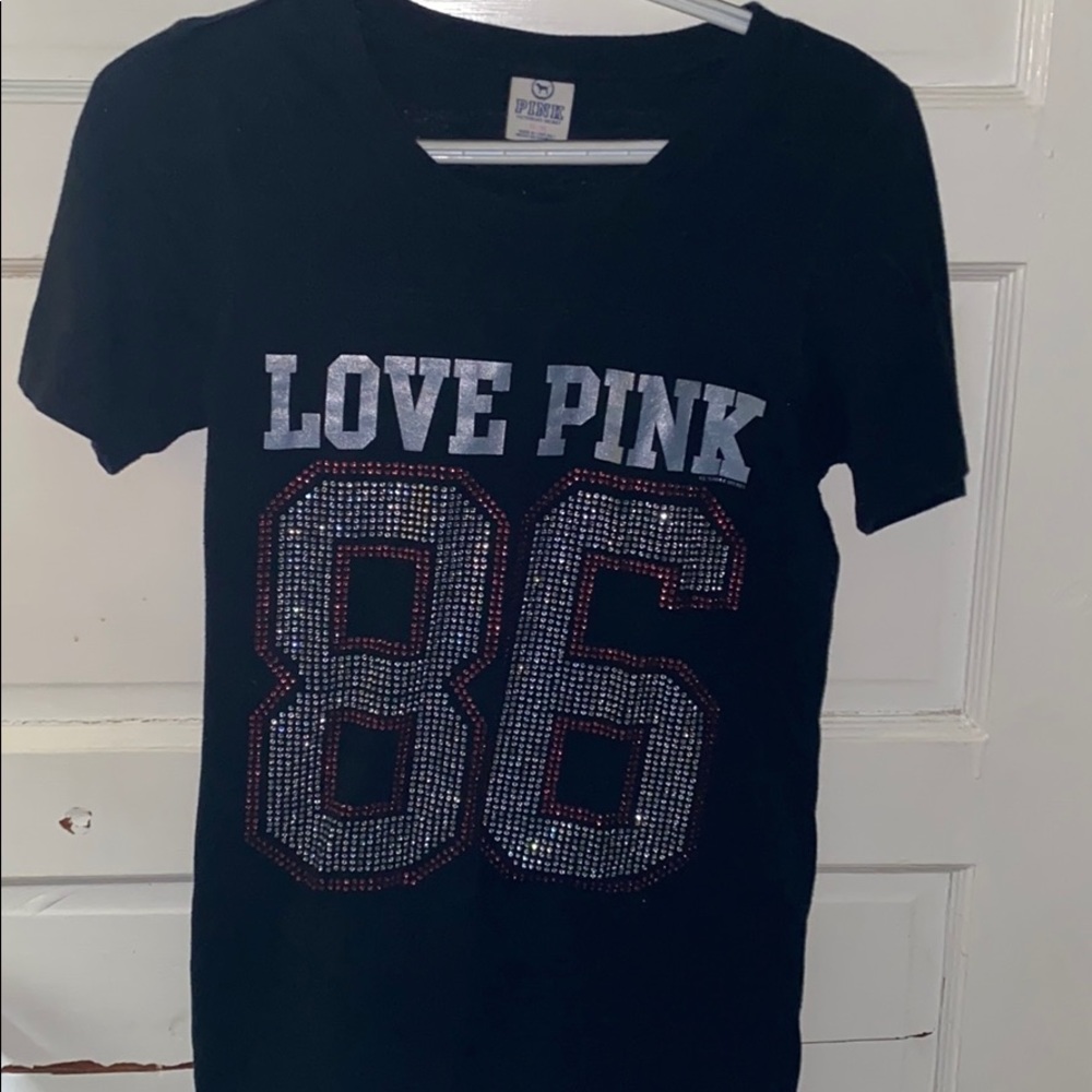 pink brand t-shirt